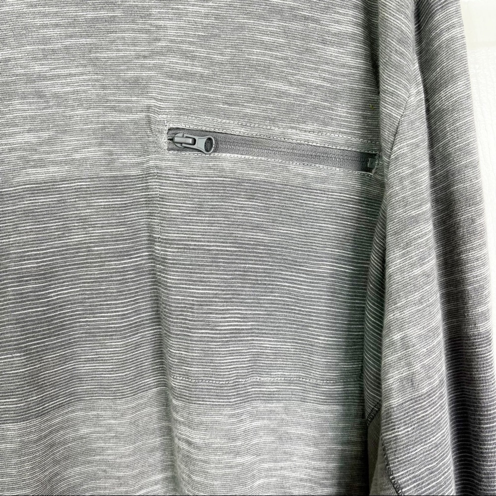Calvin Klein Jeans Men’s Grey Crewneck Long Sleeve Tee Shirt Sz XXL - Picture 6 of 11